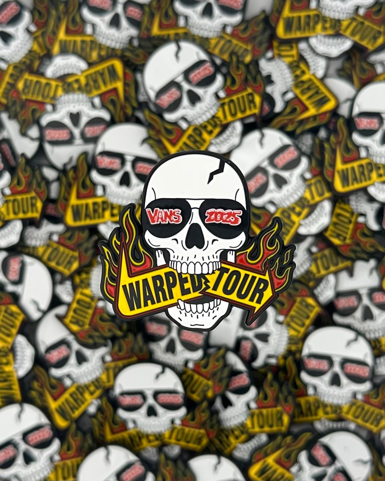Skull Bite Warped-inspired - Enamel Pin